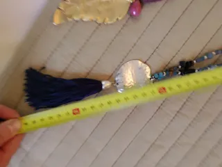 Colgantes dorado y plateado precio unidad