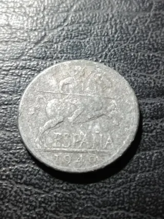 10 céntimos España 1940 época de franco.