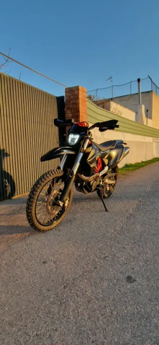 KTM 690 Enduro R Negra/Naranja