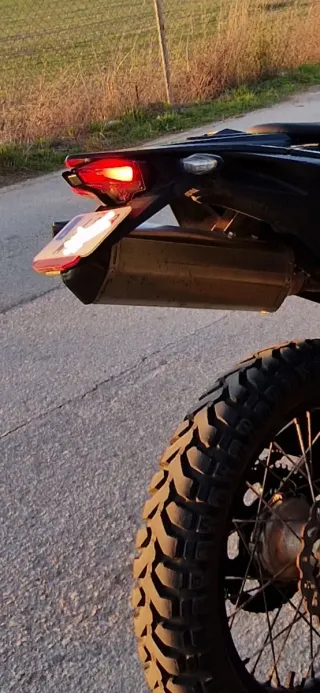 KTM 690 Enduro R Negra/Naranja