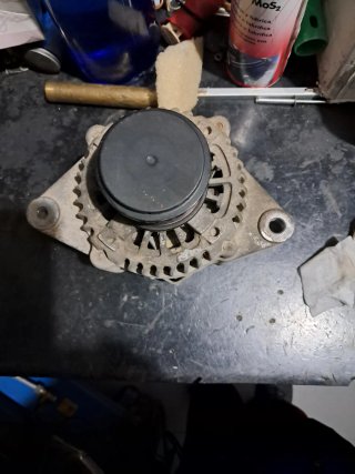 Alternador Toyota land Cruise 120 ref 27060-30050