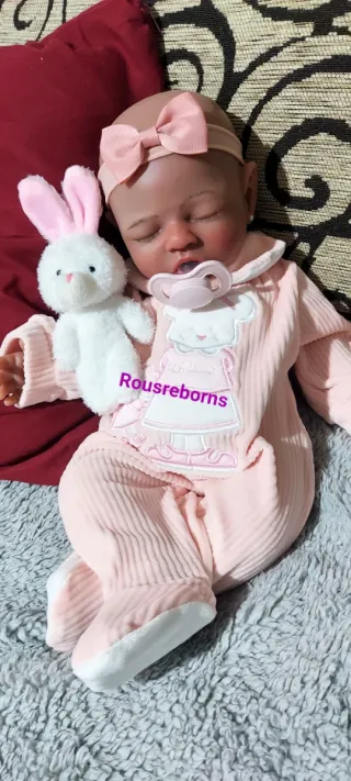 Bebé reborn silicona sistema pipi niña