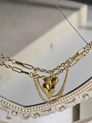 Collar dorado con corazón Stainlesssteel