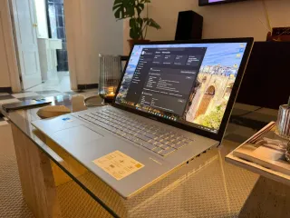 ASUS i5 16GB RAM 512GB SSD 17,3”