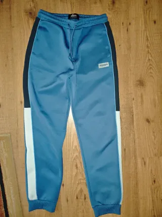 Chándal McKenzie azul y blanco