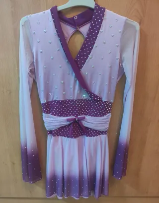 Maillots de patinaje. 50€ cada uno