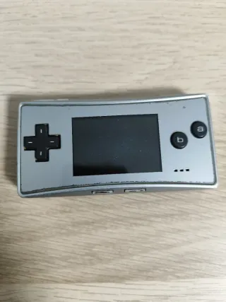 Nintendo Game Boy Micro Argento