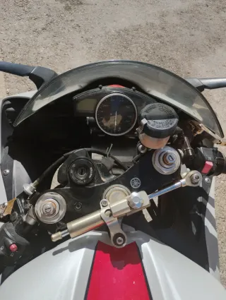Yamaha R6 600cc