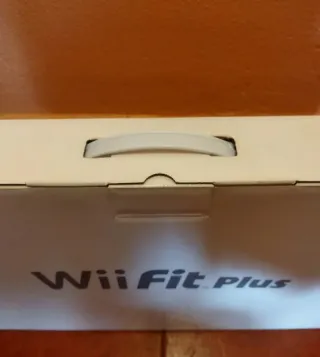Caja vacía Wii Fit Plus