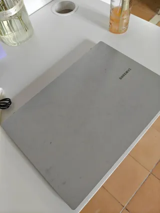 Samsung Galaxy Book Go Snapdragon 7c