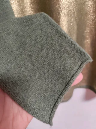 Jersey de chica talla 38-44 nuevo.