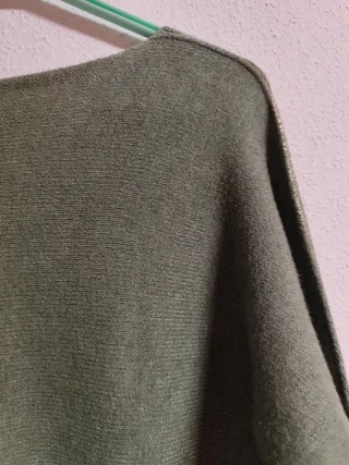 Jersey de chica talla 38-44 nuevo.