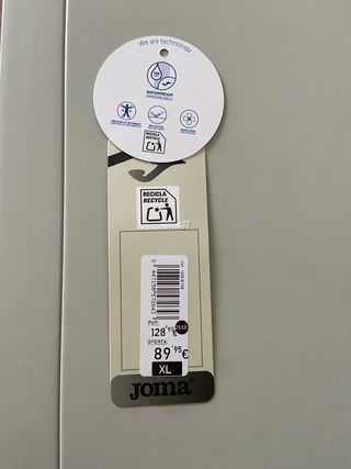 Chaqueta Joma impermeable trail running azul