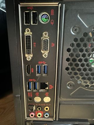 PC Gaming/Ofimática i7 + RX 570 - 16GB RAM