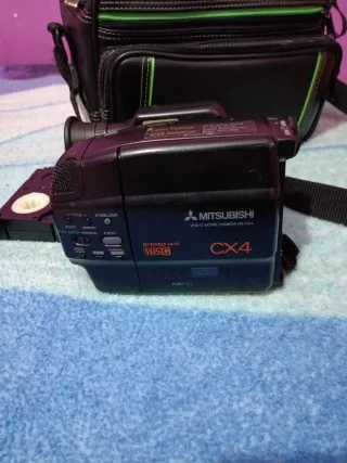 Videocámara Mitsubishi Vintage