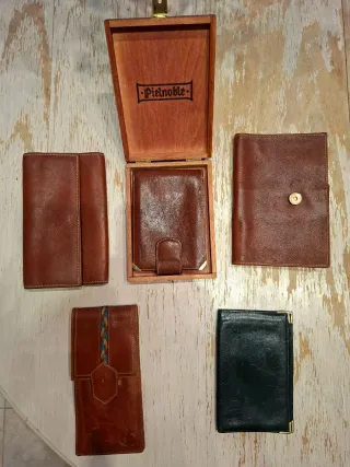 Conjunto de billeteras de cuero