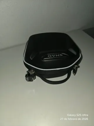 Bolsa depósito SHAD E03cl Click System con llave