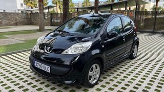Peugeot 107 1.0i Urban de 2009 con 90.000km