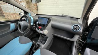 Peugeot 107 1.0i Urban de 2009 con 90.000km