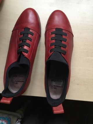 Zapatos Cinzia Soft Marrones  y Wonder Talla 39.