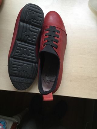 Zapatos Cinzia Soft Marrones  y Wonder Talla 39.