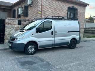 Opel Vivaro 2011