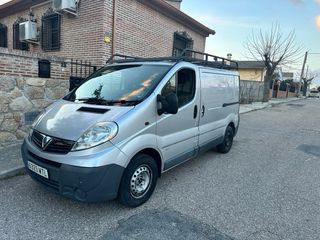 Opel Vivaro 2011