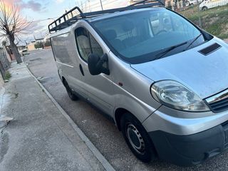 Opel Vivaro 2011