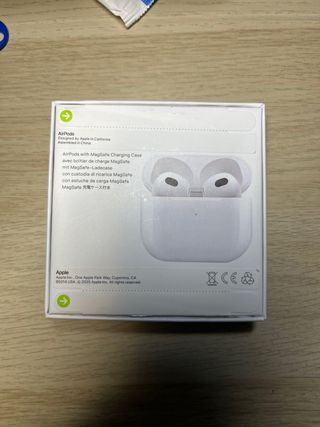 Apple AirPods 3ª Gen Blancos