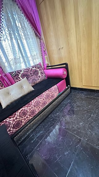 Sofá Marroquí Rosa y Morado