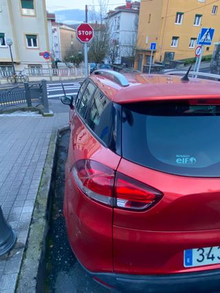 Renault Clio 2013.DIESEL .Manual . 90cv . 258000km