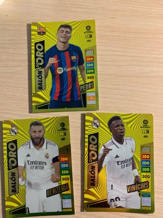 Cromos de futbol y de pokemon
