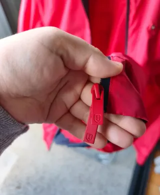 Casaco Suits Inc. Vermelho