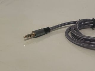 Cable Lightning a Jack 3.5mm