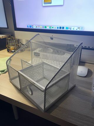 Organizador de escritorio metálico