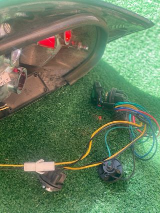 Faro Trasero izquierdo Audi TT MK1