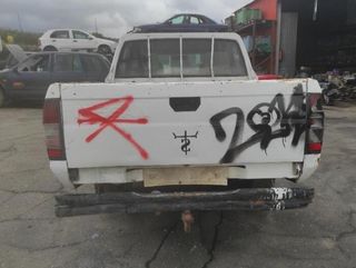 Nissan 345228 guantera pickup (d22)