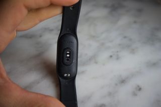 Xiaomi Smart Band 7 - Negro y Beige