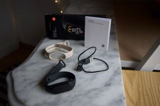Xiaomi Smart Band 7 - Negro y Beige