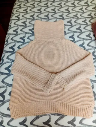 Jersey oversize cuello alto punto bobo rosa