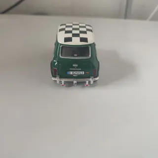 Coche Mini Cooper Verde scalextric