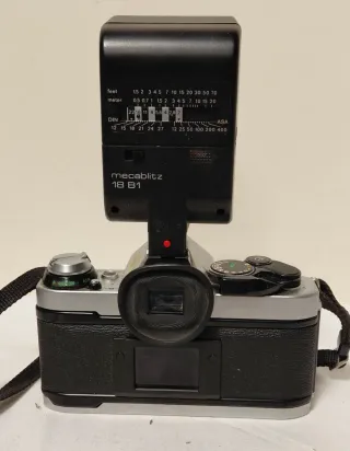 Rara fotocamera Canon AE-1 Program