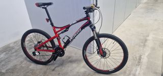 Bicicleta Specialized 26' Roja y Negra