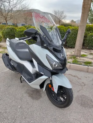 SYM Cruisym 300i ABS