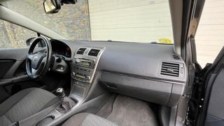 Toyota Avensis 2.0 D4D de 2011 con 120.000km