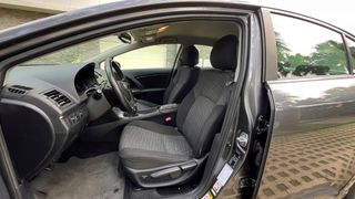 Toyota Avensis 2.0 D4D de 2011 con 120.000km