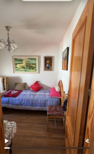 Alquilo habitación metro laguna