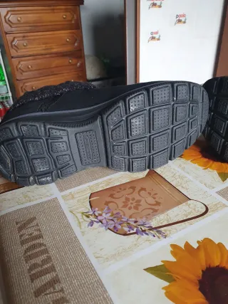 Stivaletti Skechers n. 38