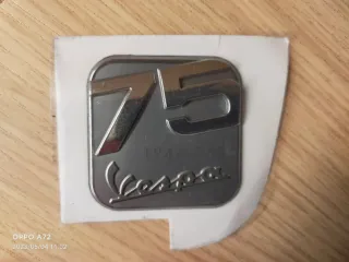 Adesivo Metallico Vespa