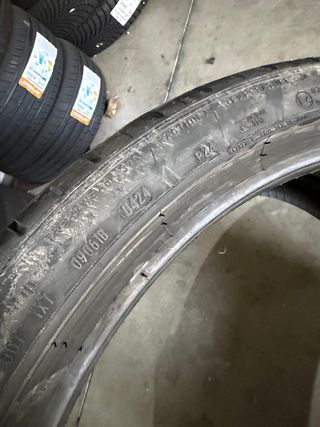 Pirelli P Zero PZ4 295/30R21 102W Neumático
